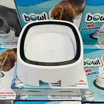 2.4L PP Pet Feeder Floating Non Wetting Mouth Pet Water Dispenser Splash Proof