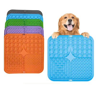 BPA Free Suction Cup Pet Bowls Silicone Non Slip Slow Feeding Cat Dog Pet Licking Mat