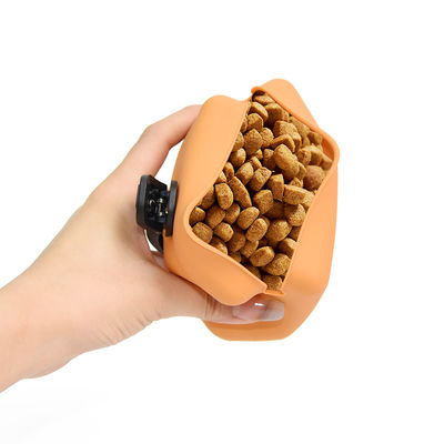 Pet Supplier Dog Treat Pouch Portable Walking Eco Friendly Silicone Dog Treat Bag Pet Training Food Storage Containers