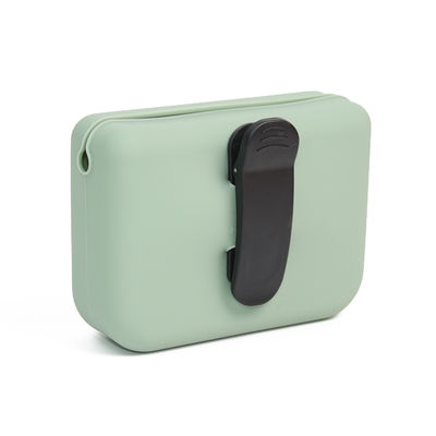 Pet Supplier Dog Treat Pouch Portable Walking Eco Friendly Silicone Dog Treat Bag Pet Training Food Storage Containers